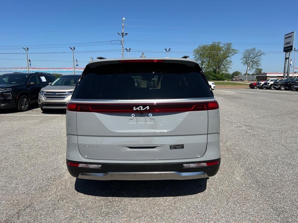 Used 2023 Kia Carnival SX Prestige Passenger Van