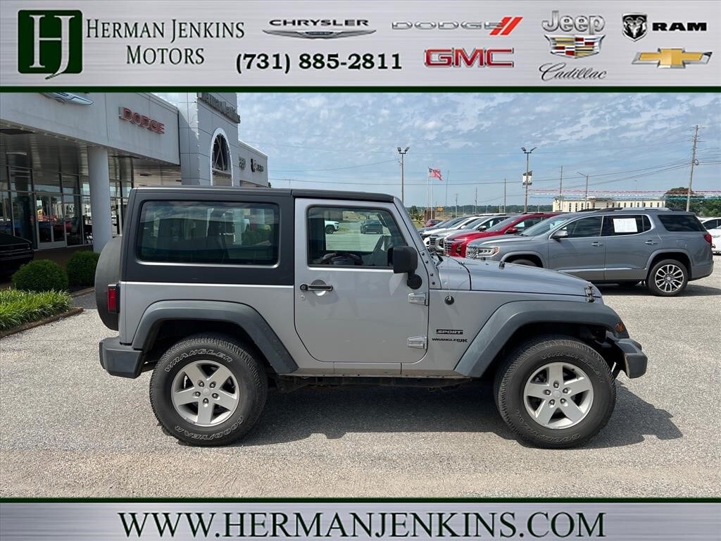Used 2018 Jeep Wrangler Sport S Sport Utility