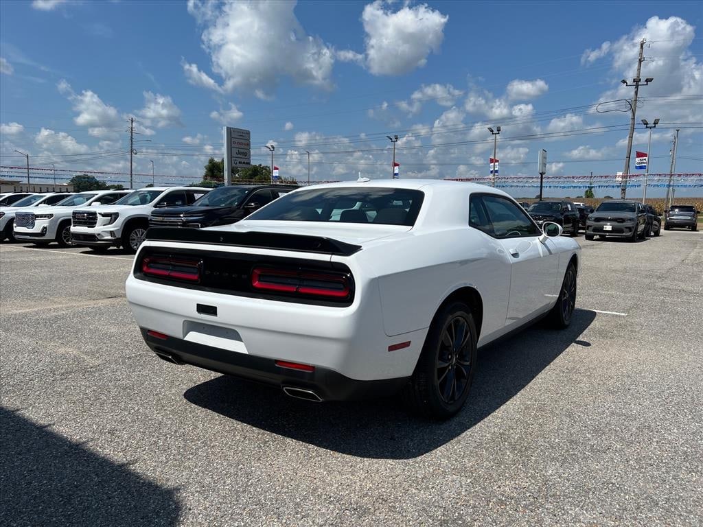 Used 2023 Dodge Challenger SXT Coupe