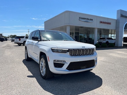 Featured Used 2023 Jeep Grand Cherokee Summit SUV for Sale in Union City, TN