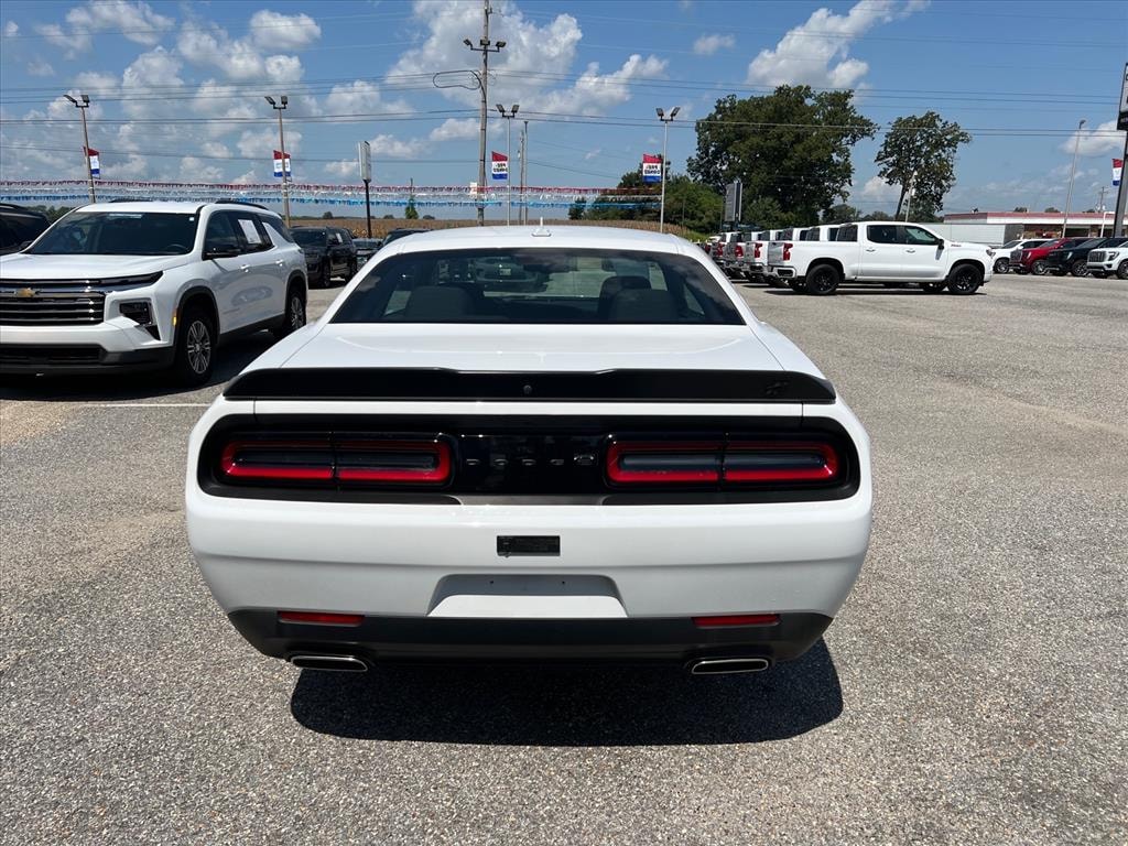 Used 2023 Dodge Challenger SXT Coupe