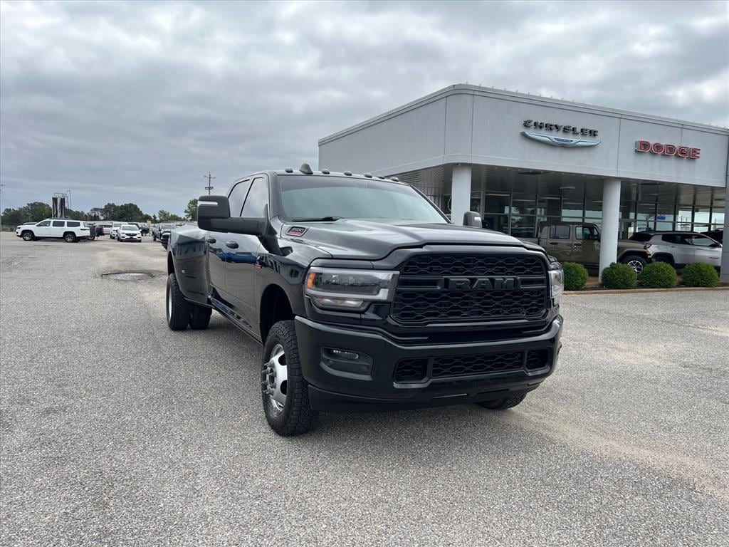 2024 RAM 3500 Pickup Tradesman