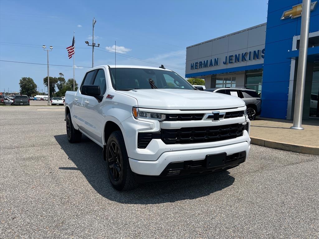 Used 2023 Chevrolet Silverado RST