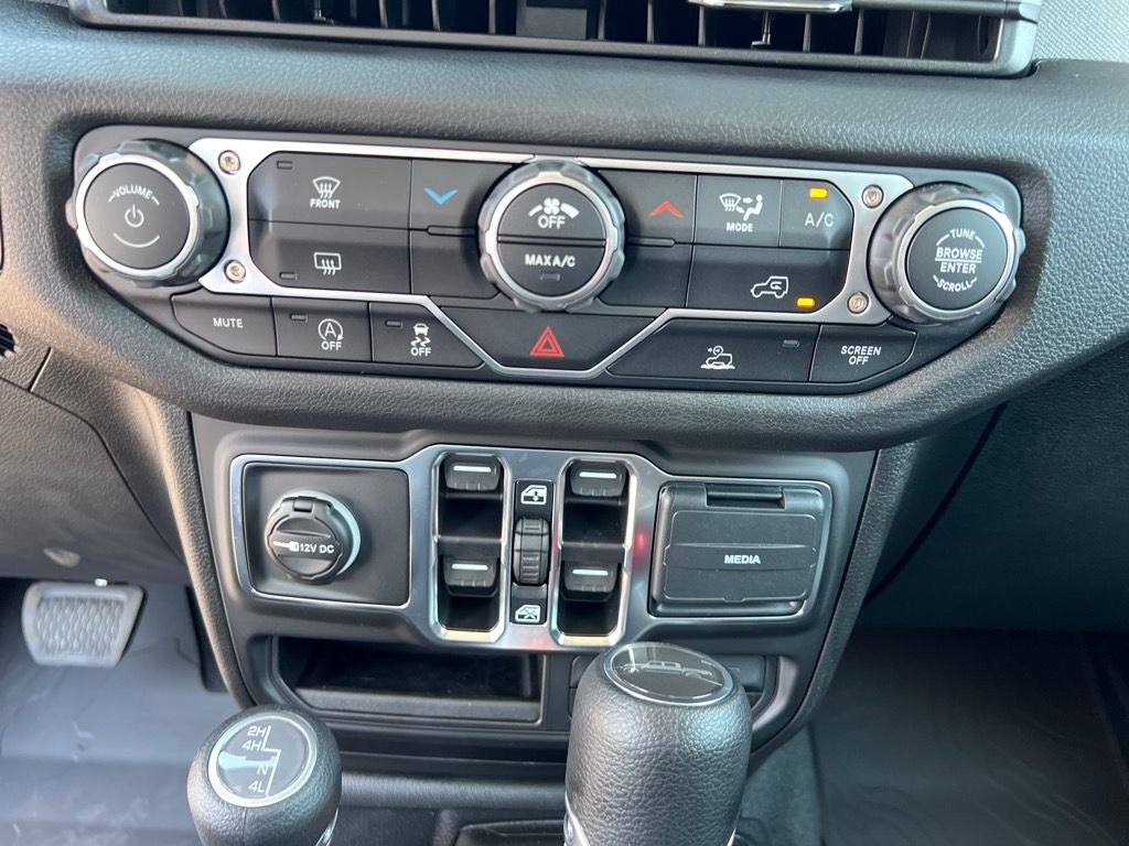 2025 Jeep Gladiator Sport S - Photo 19