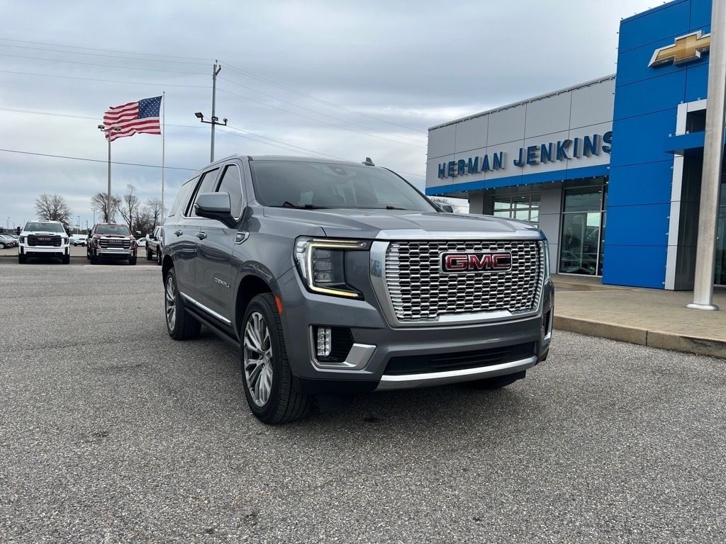 2021 GMC Yukon Denali's photo
