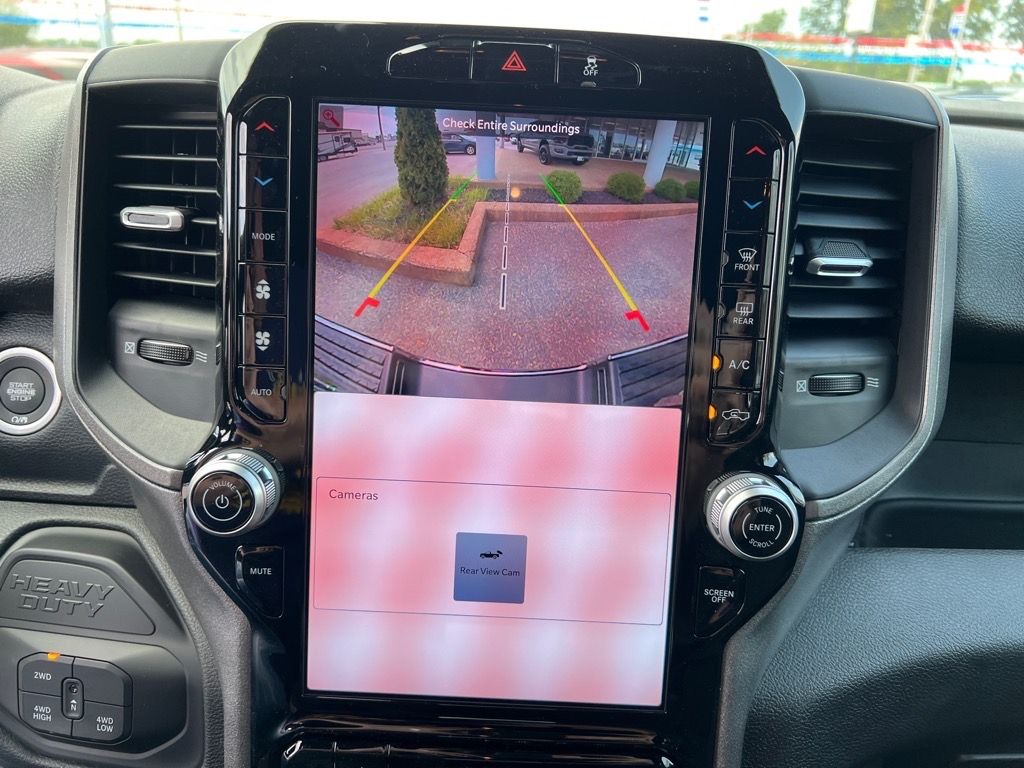 2025 RAM 2500 Tradesman - Photo 23