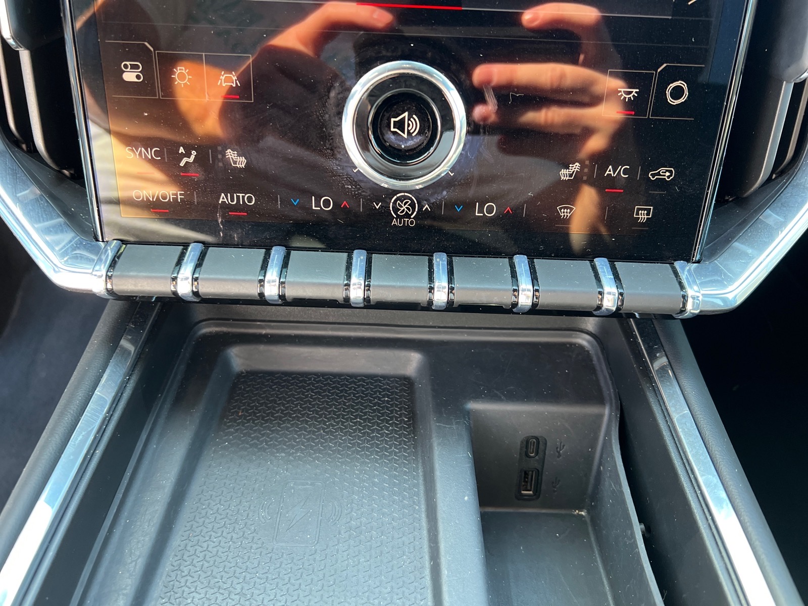 2026 GMC Acadia Elevation - Photo 23
