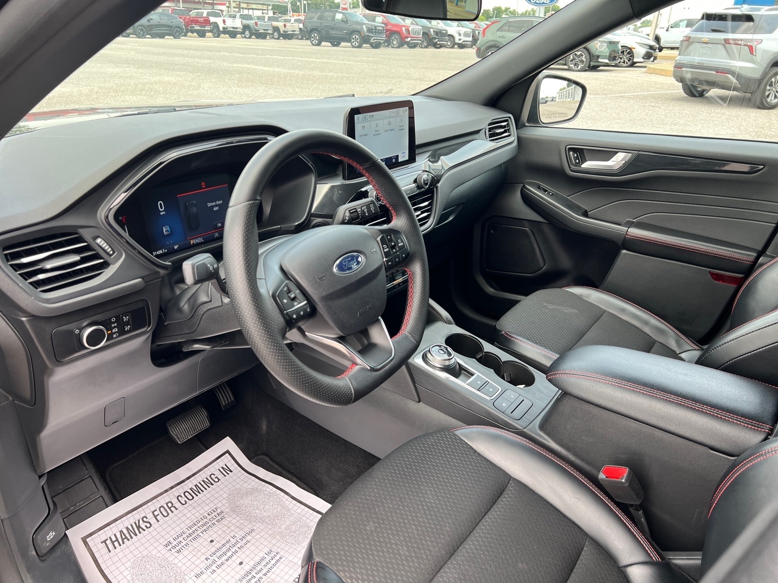 2025 Ford Escape ST-Line - Photo 14