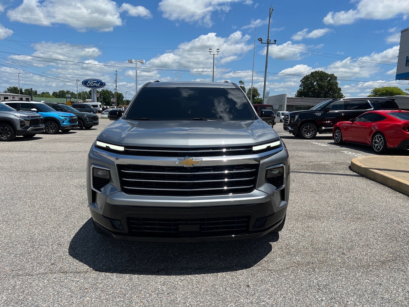 2025 Chevrolet Traverse High Country - Photo 8
