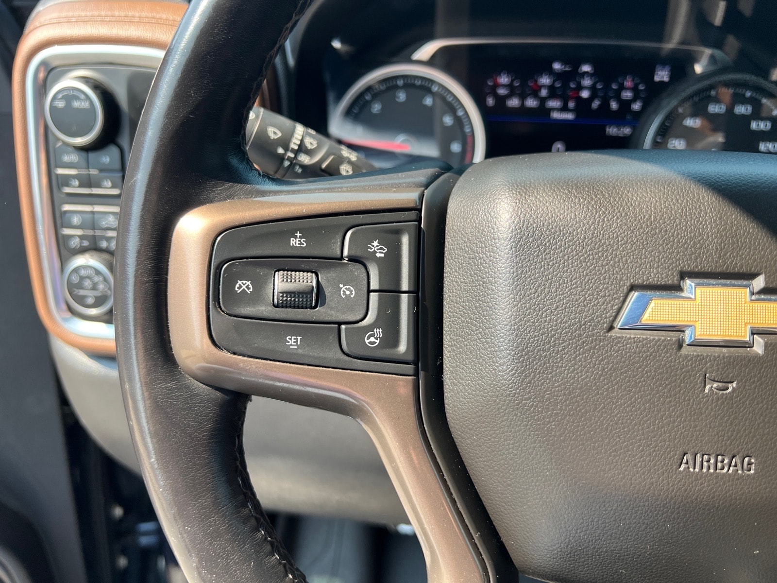 2022 Chevrolet Silverado 1500 Limited High Country - Photo 15