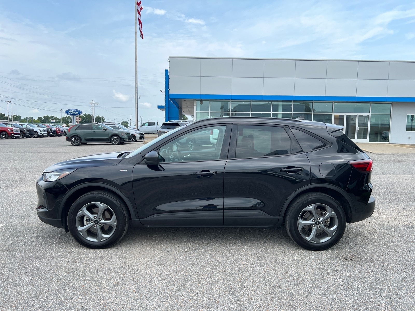 2025 Ford Escape ST-Line - Photo 6