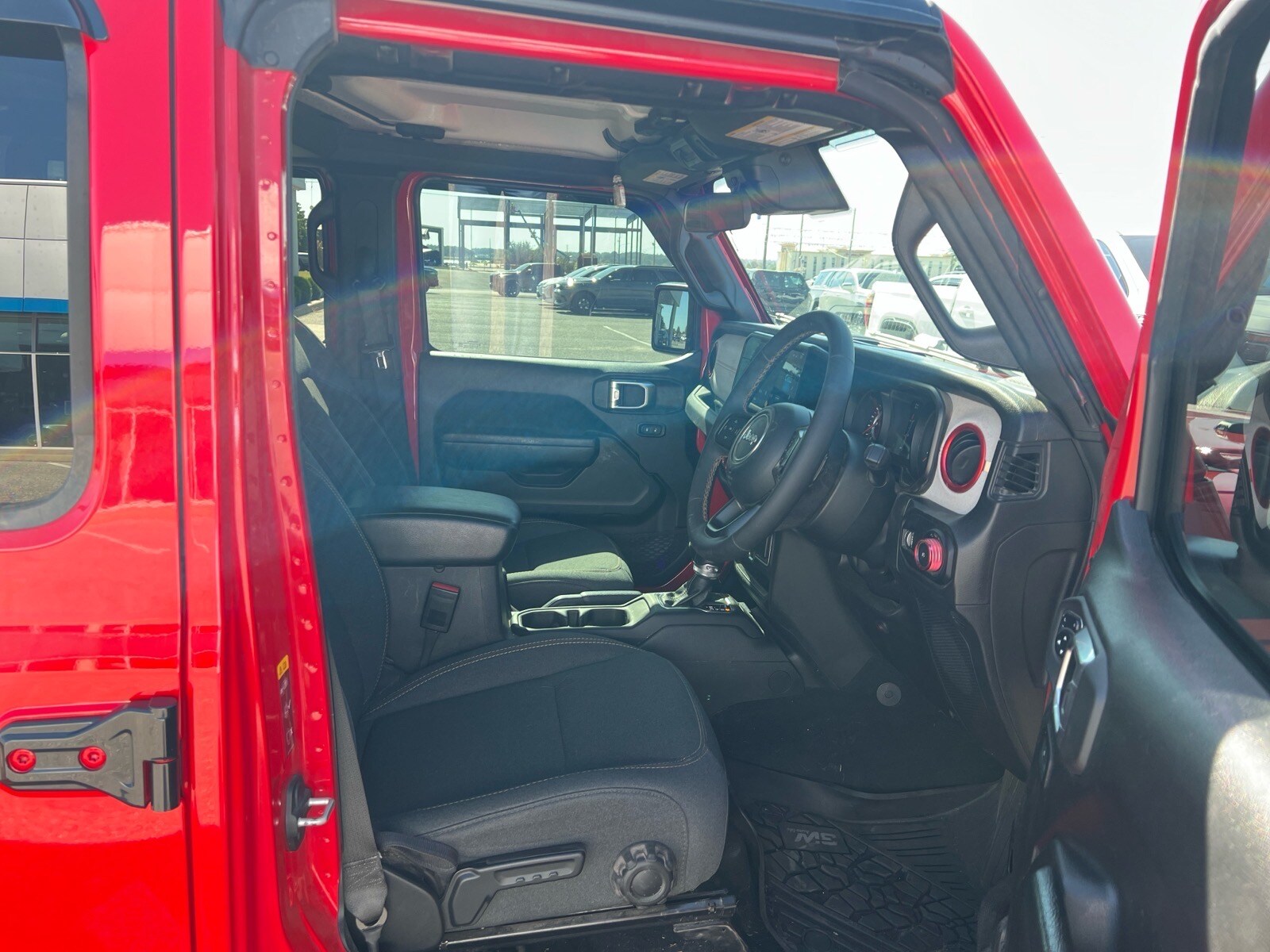 2024 Jeep Wrangler 4-Door Sport RHD - Photo 9