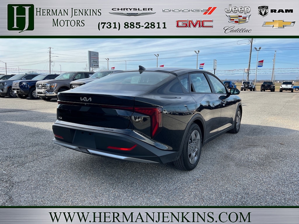 Used 2025 Kia K4 LX