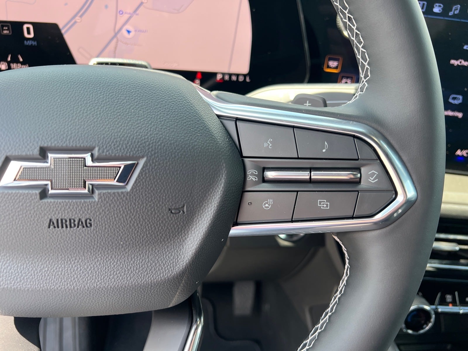 2027 Chevrolet Traverse LT - Photo 20
