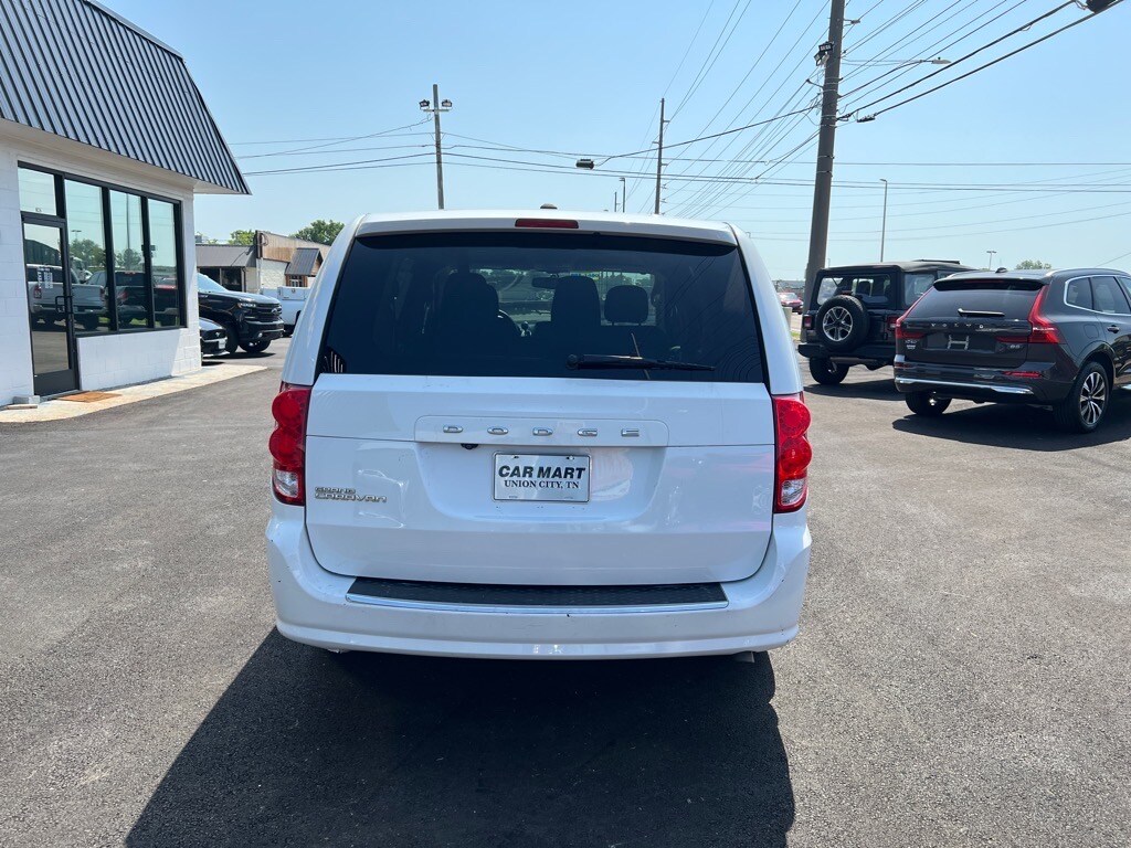 2018 Dodge Grand Caravan SE photo 3