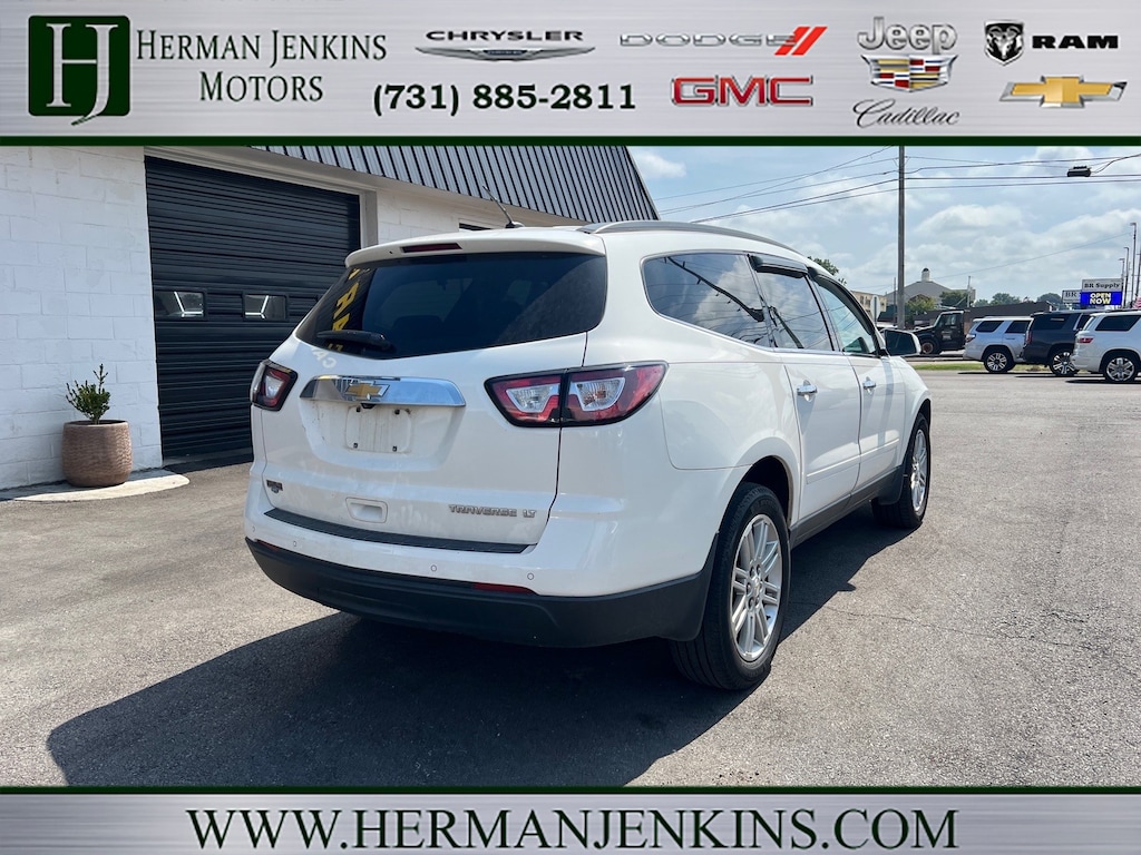 Used 2015 Chevrolet Traverse LT SUV