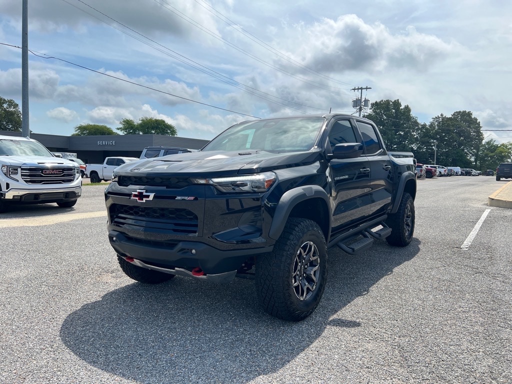 2025 Chevrolet Colorado ZR2