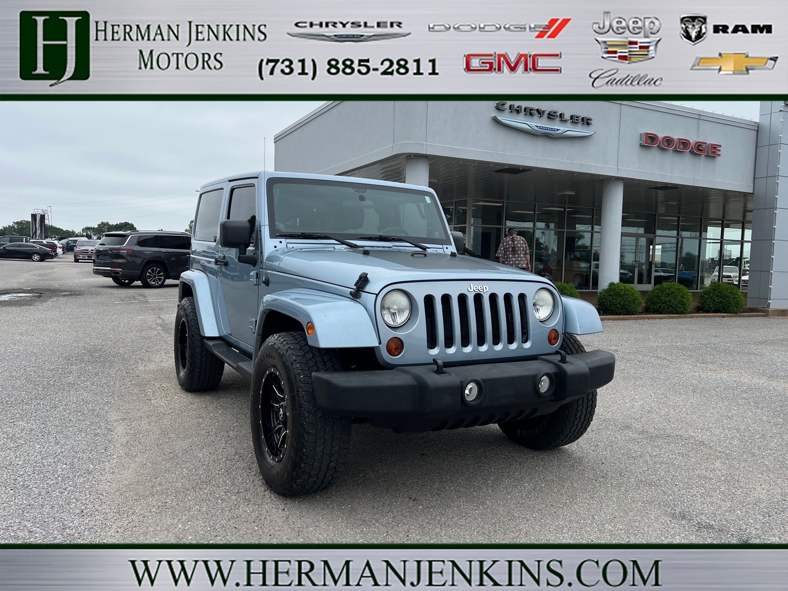 2012 Jeep Wrangler Sahara's photo