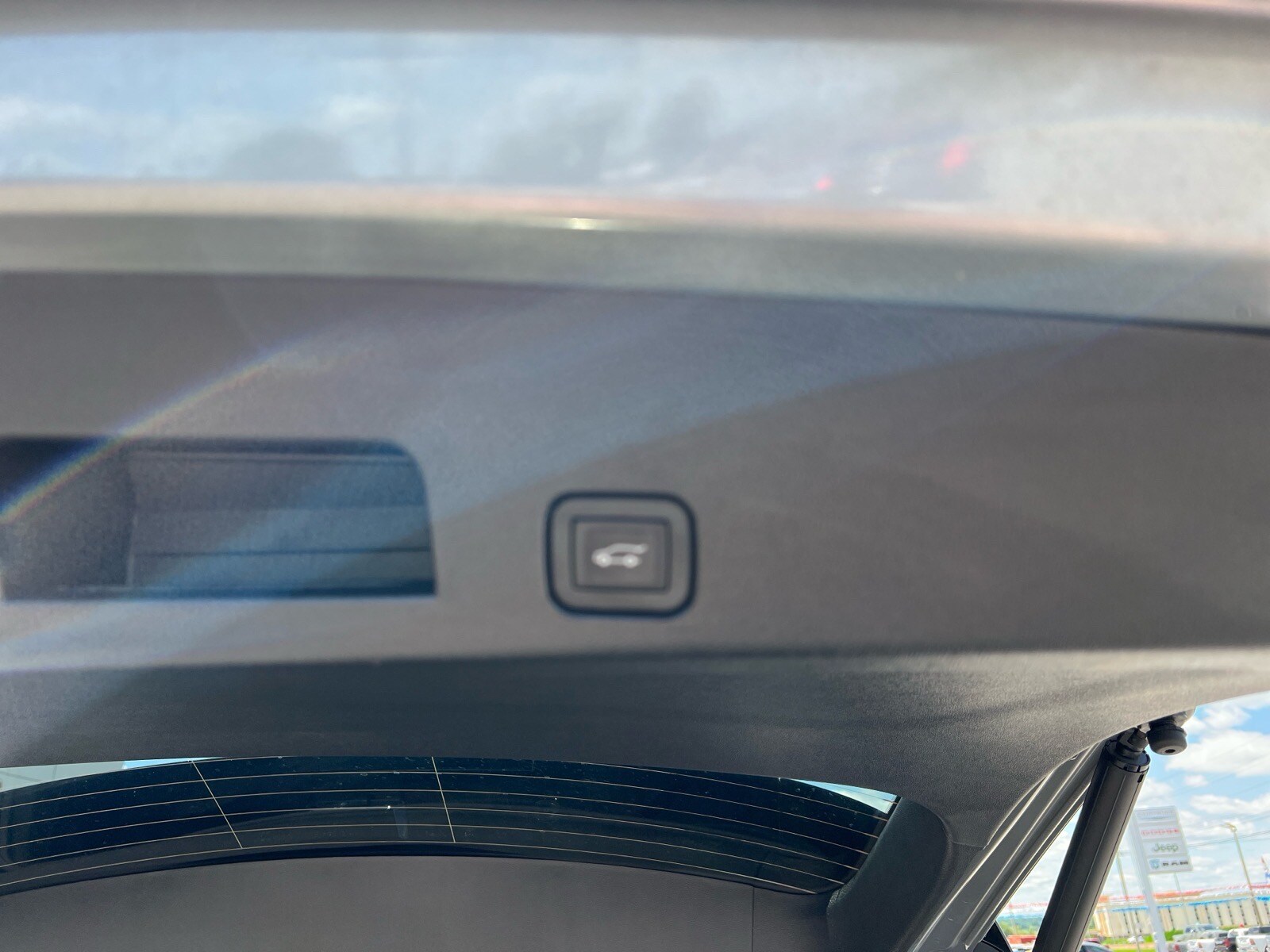 2025 Chevrolet Traverse High Country - Photo 16
