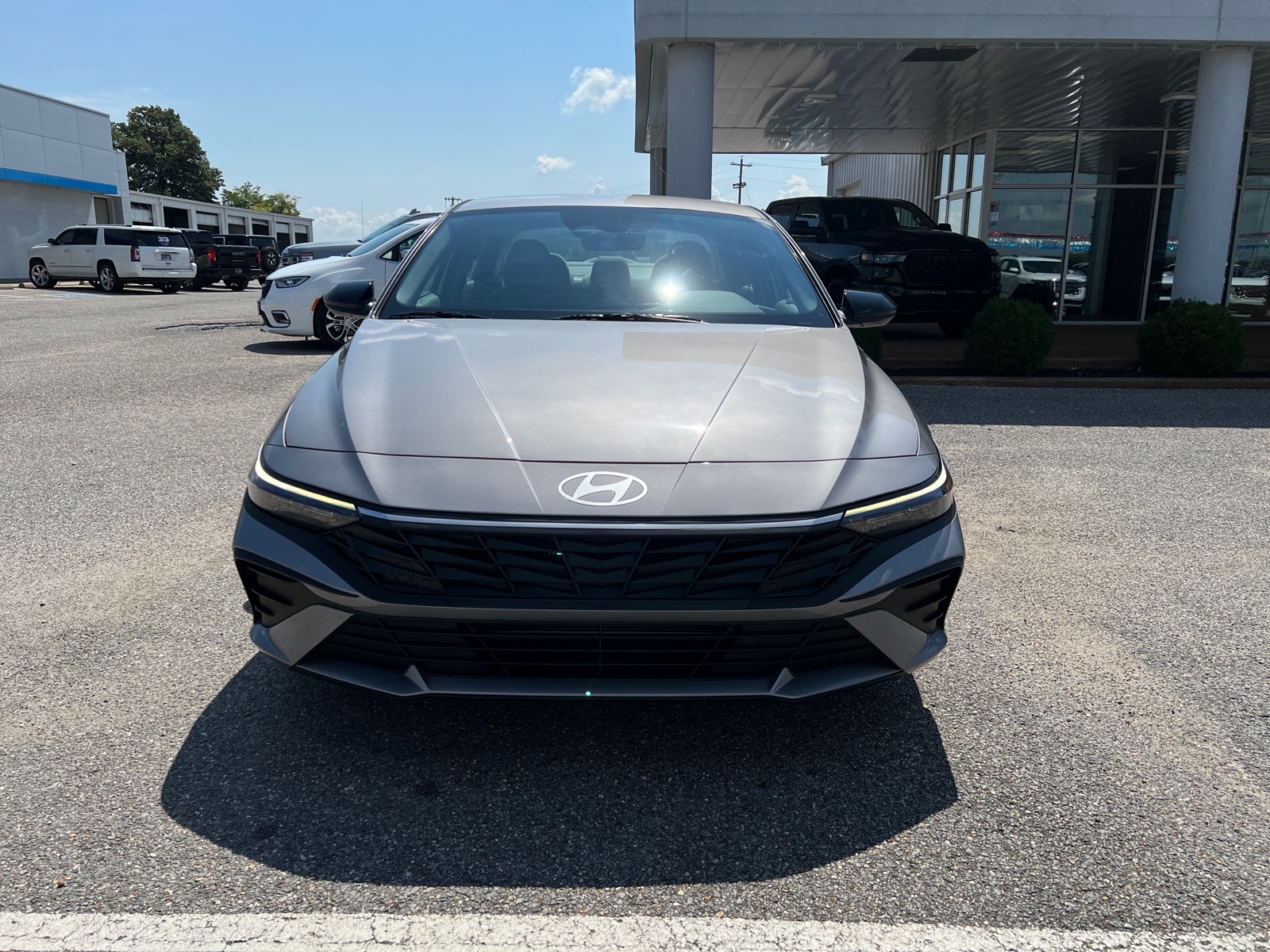 2025 Hyundai Elantra SEL - Photo 8