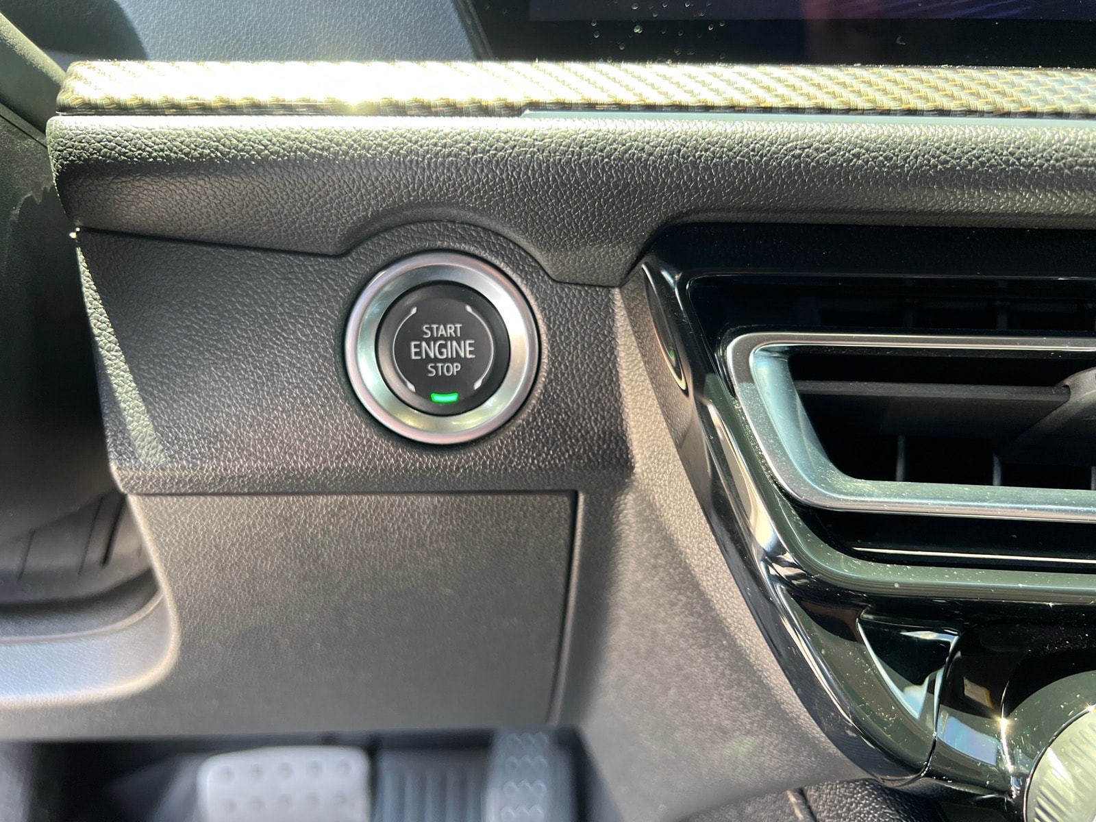 2025 Chevrolet Traverse High Country - Photo 26