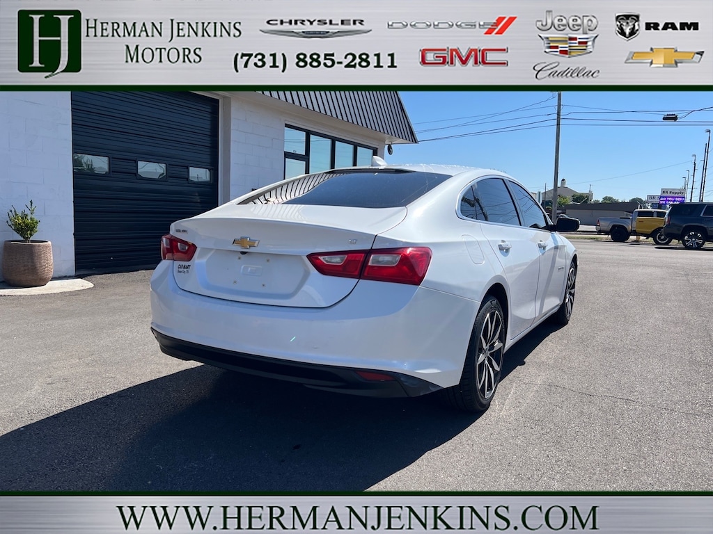 Used 2017 Chevrolet Malibu LT Car