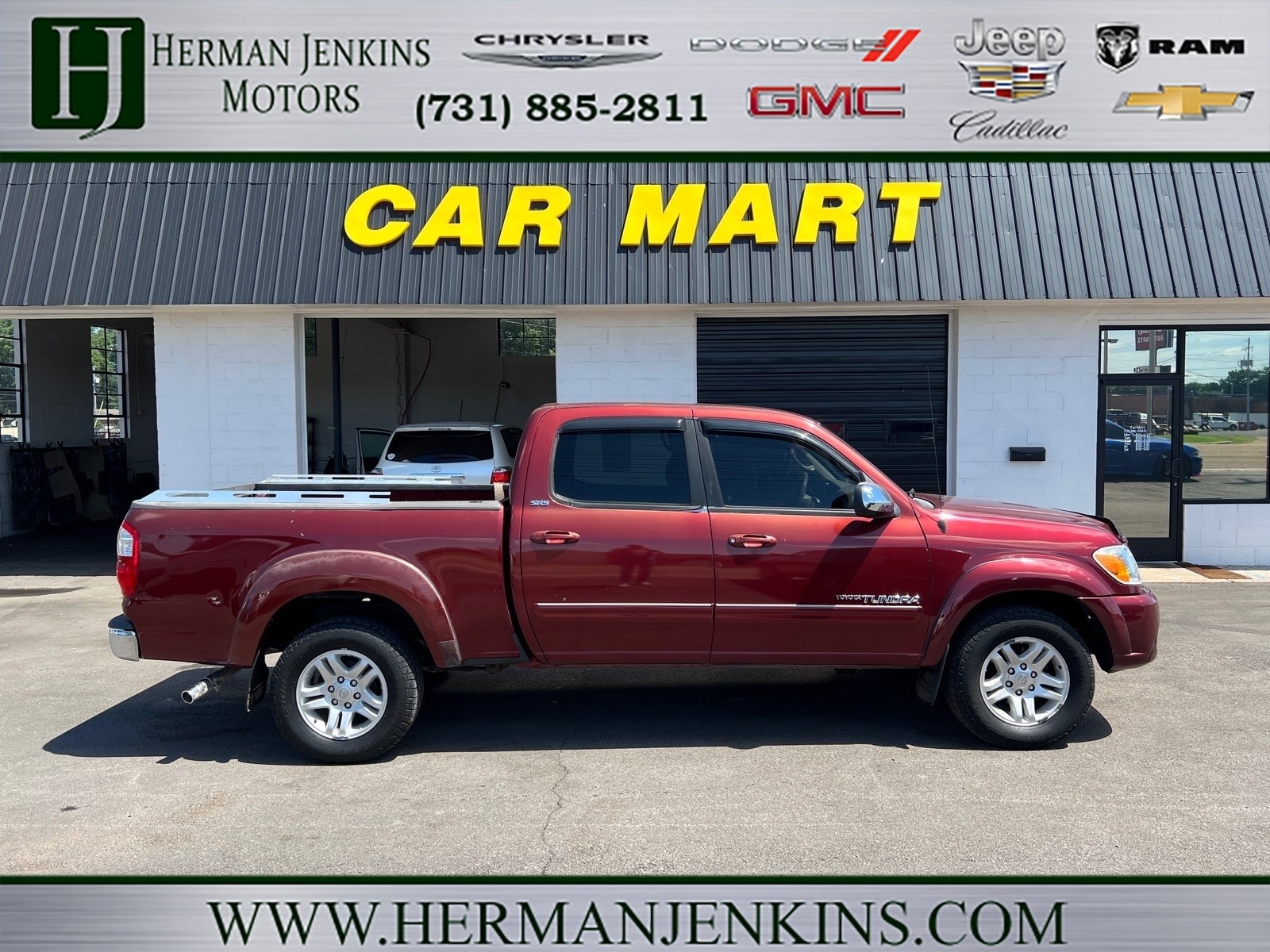 Used 2005 Toyota Tundra SR5 with VIN 5TBET34185S467889 for sale in Union City, TN