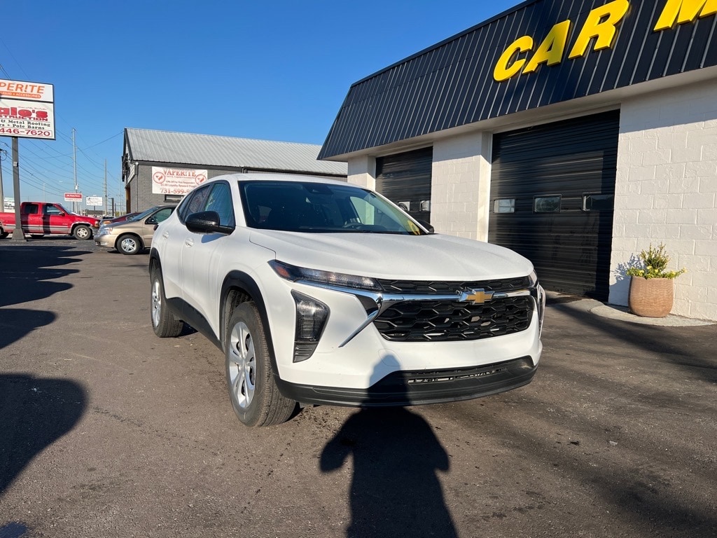 Certified 2025 Chevrolet Trax LS SUV