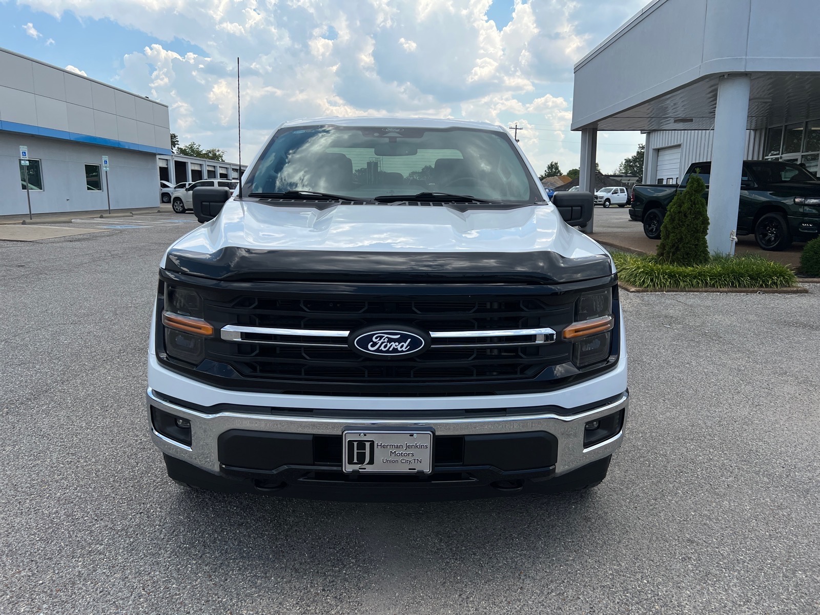 2024 Ford F-150 XLT - Photo 8