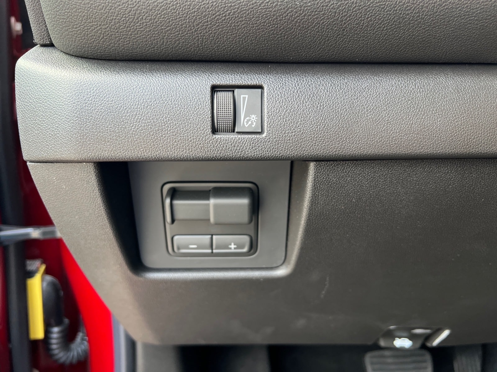 2026 Chevrolet Colorado LT - Photo 17