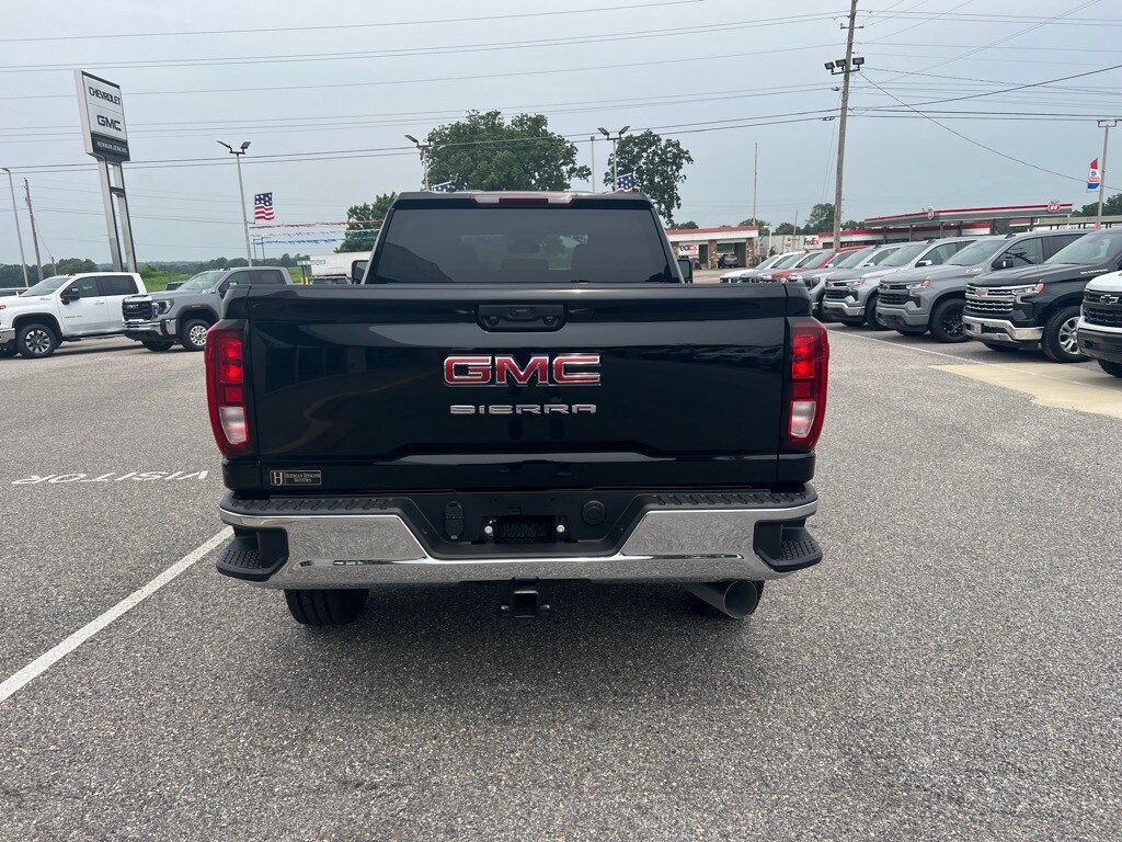 2024 Gmc Sierra 2500 HD Pro photo 3