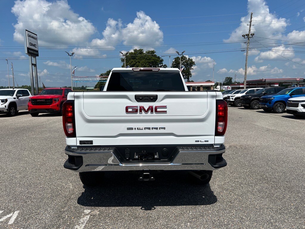 2025 Gmc Sierra 2500 HD SLE photo 3