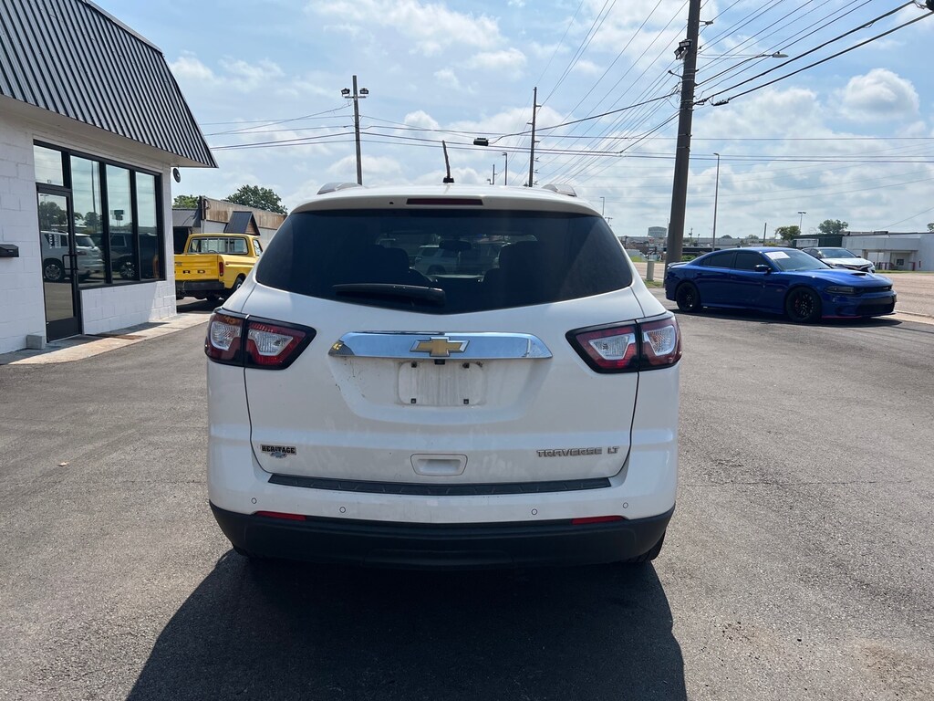 Used 2015 Chevrolet Traverse LT SUV