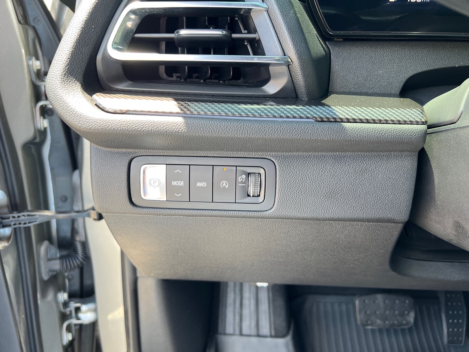 2025 Chevrolet Traverse High Country - Photo 21