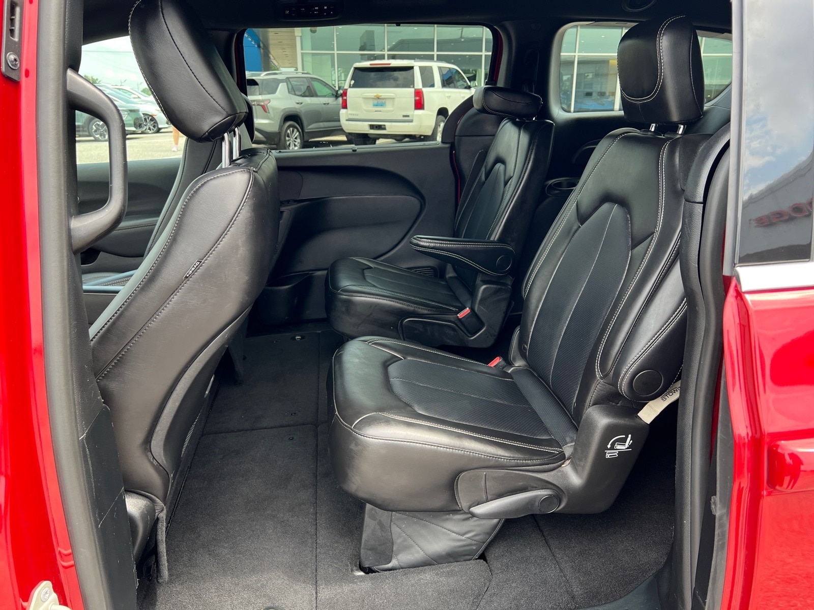 Photo 12