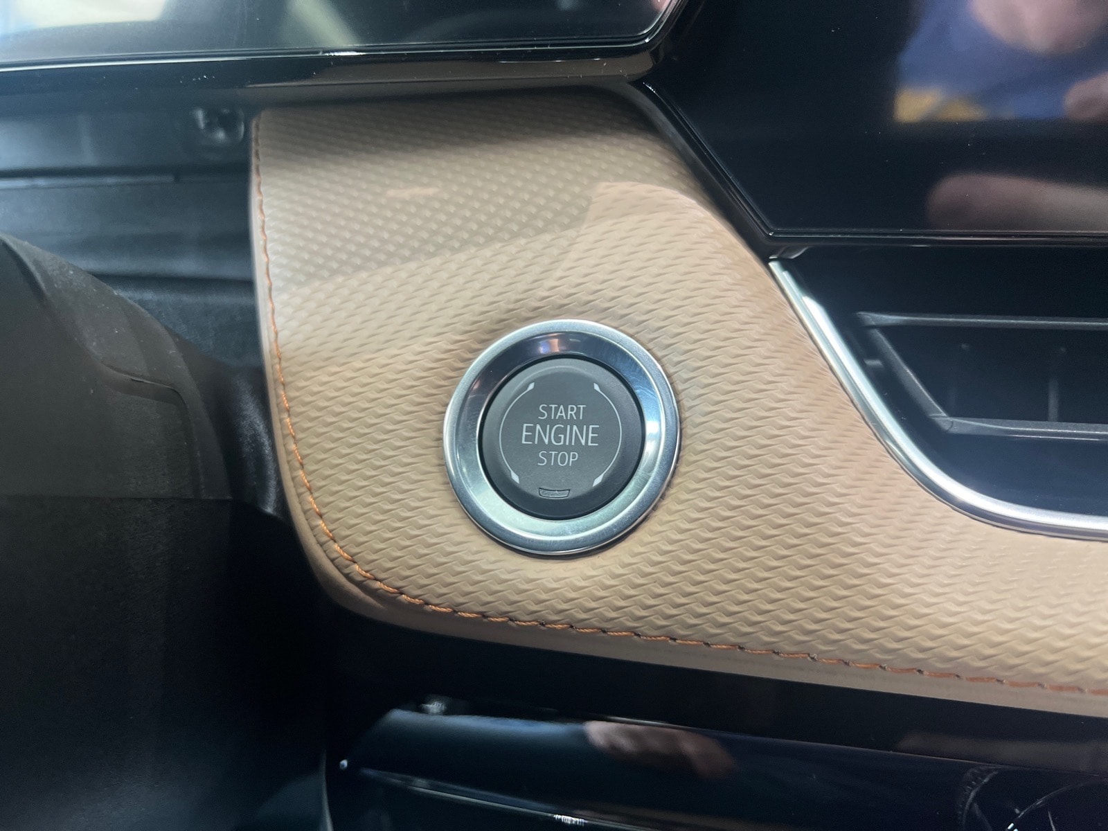 2027 Chevrolet Equinox ACTIV - Photo 17