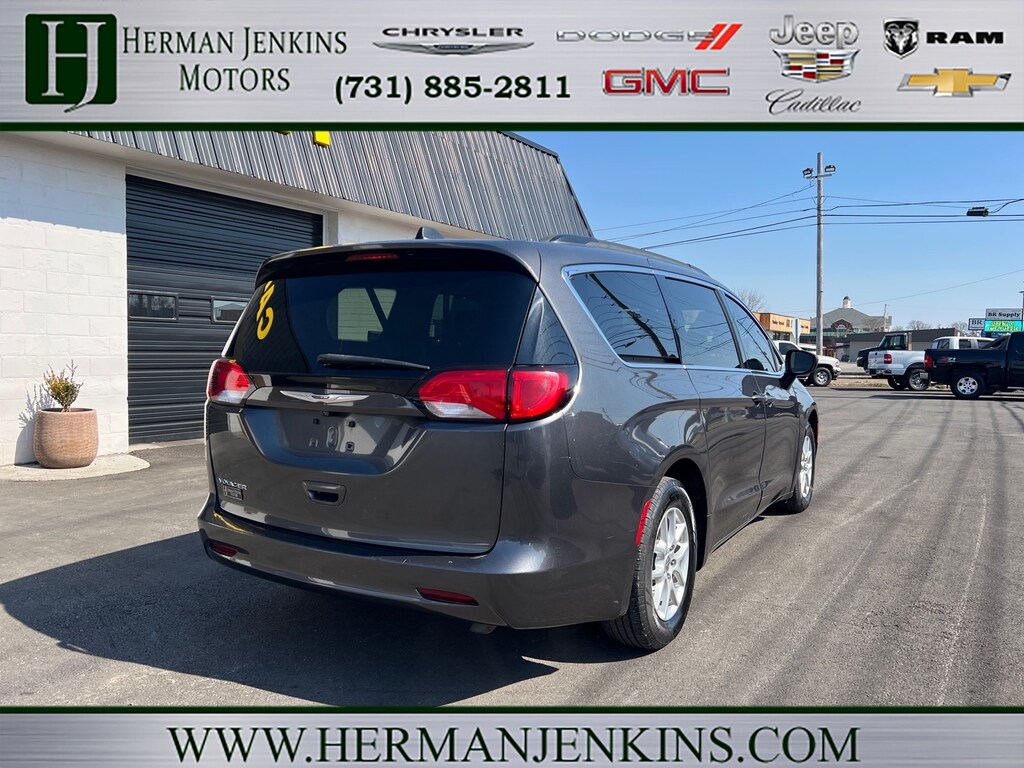 Used 2021 Chrysler Voyager LXI