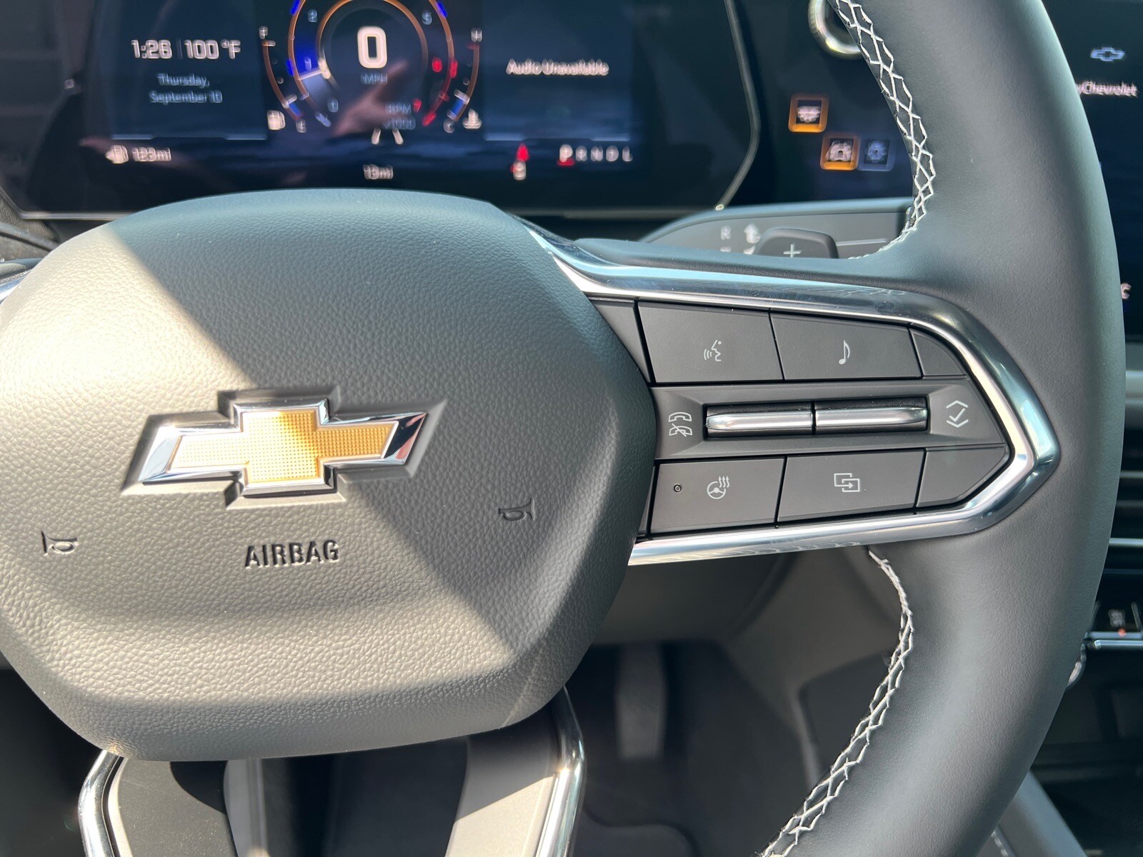2027 Chevrolet Traverse LT - Photo 19