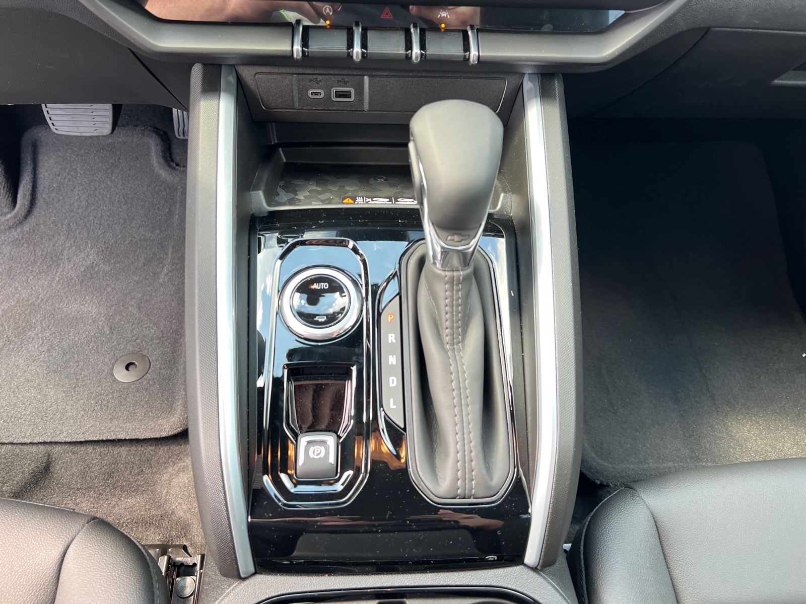2026 Chevrolet Colorado LT - Photo 21