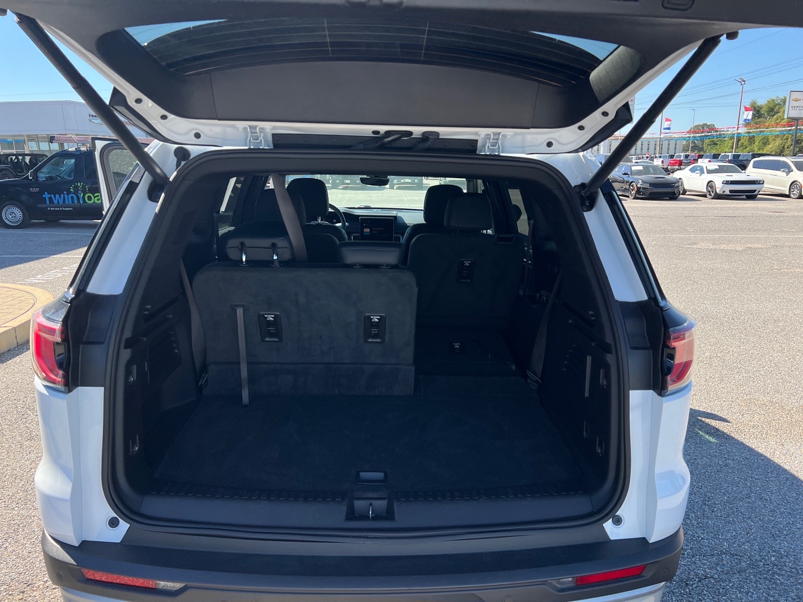 2026 GMC Acadia Elevation - Photo 15