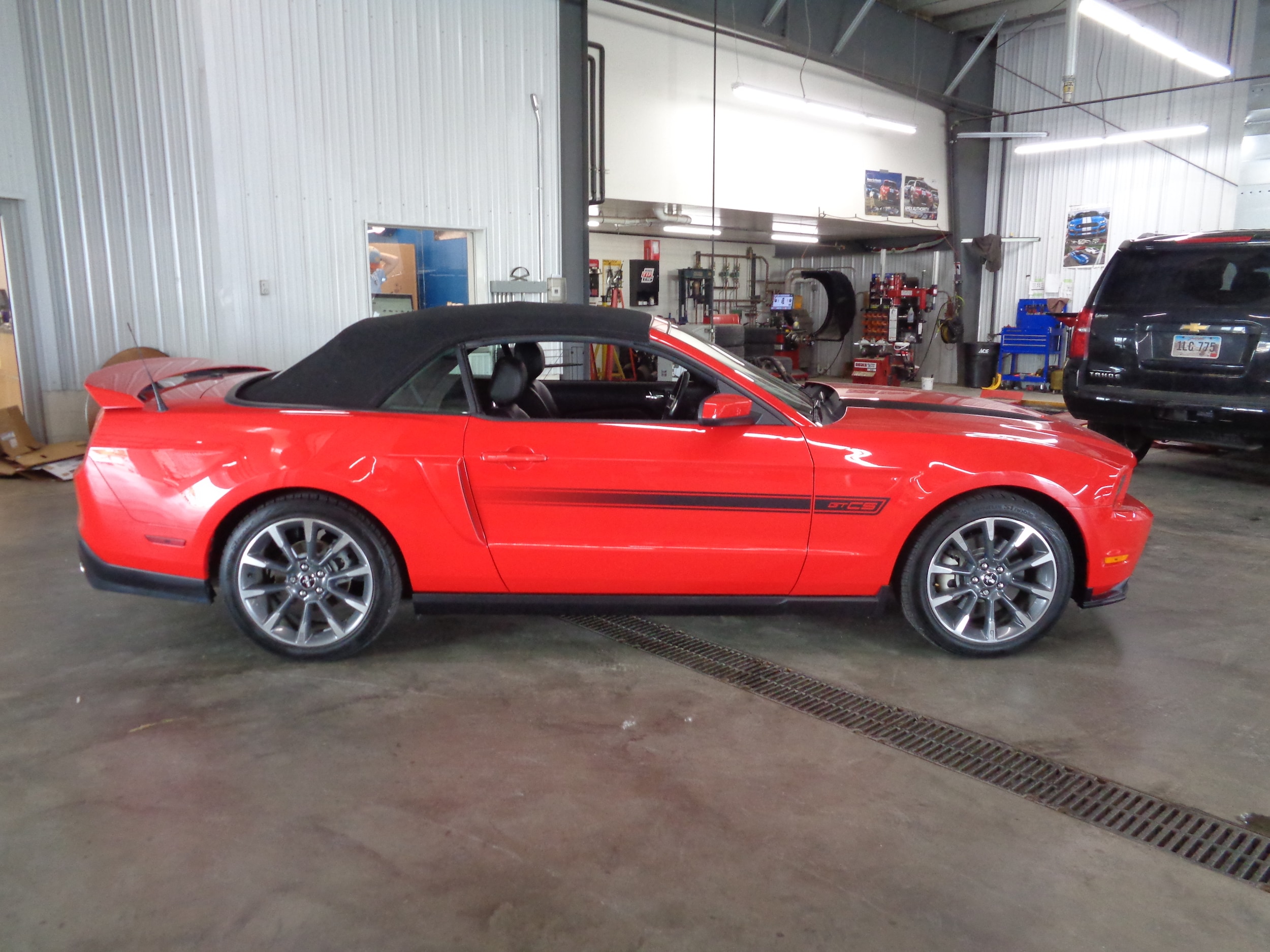 Used 2012 Ford Mustang GT with VIN 1ZVBP8FF7C5278753 for sale in Luverne, Minnesota
