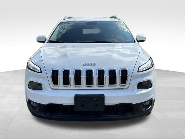 Used 2018 Jeep Cherokee Latitude Plus with VIN 1C4PJMLX0JD500648 for sale in Hermitage, PA