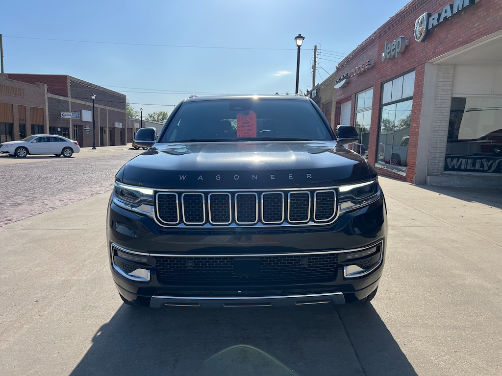 Used 2024 Jeep Wagoneer Series III Series III 4x4