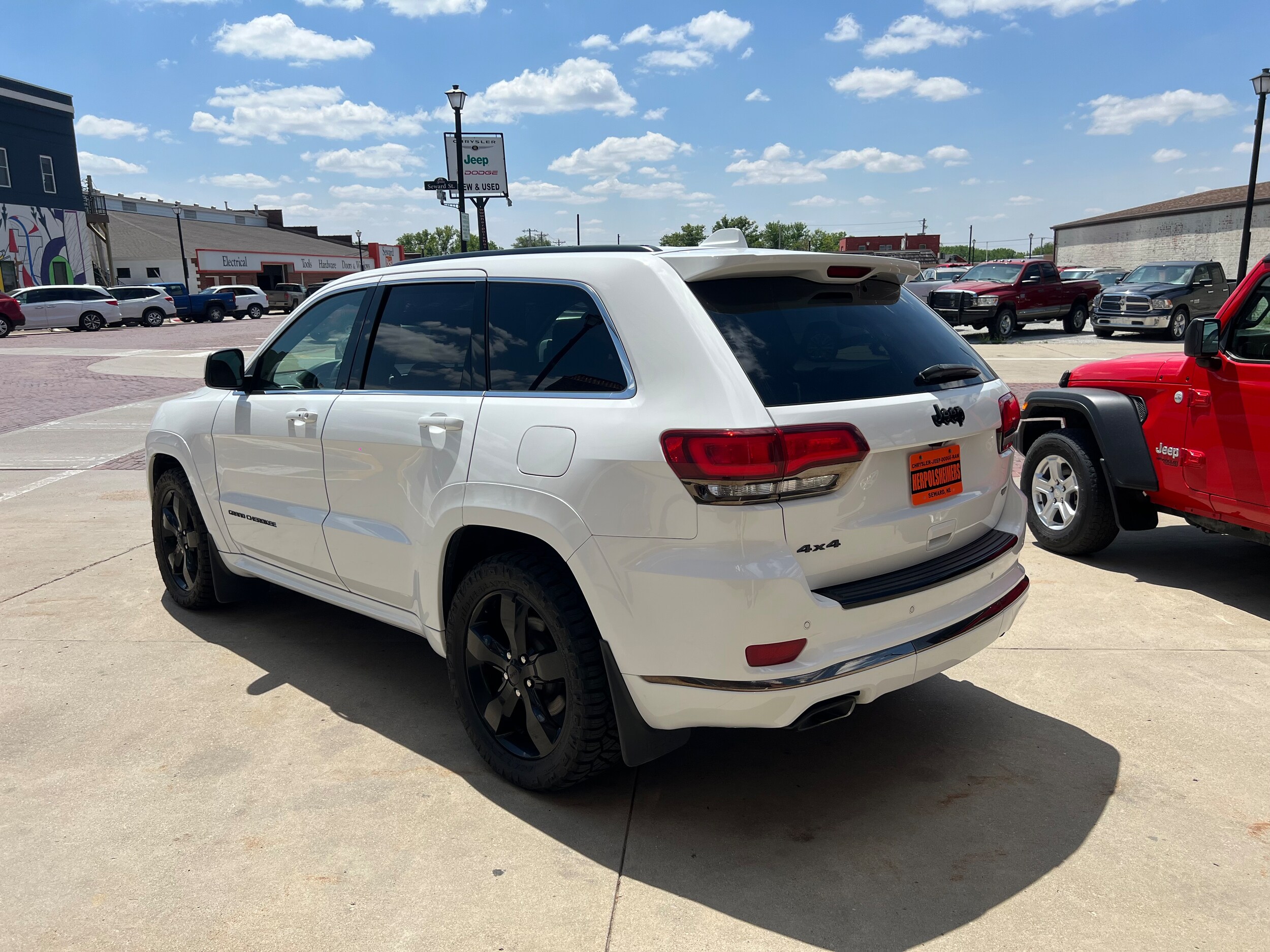 2016 Jeep Grand Cherokee High Altitude photo 3
