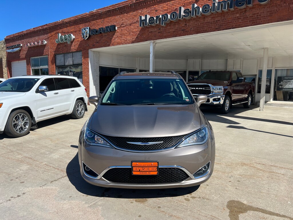 Used 2017 Chrysler Pacifica TouringL For Sale Seward NE
