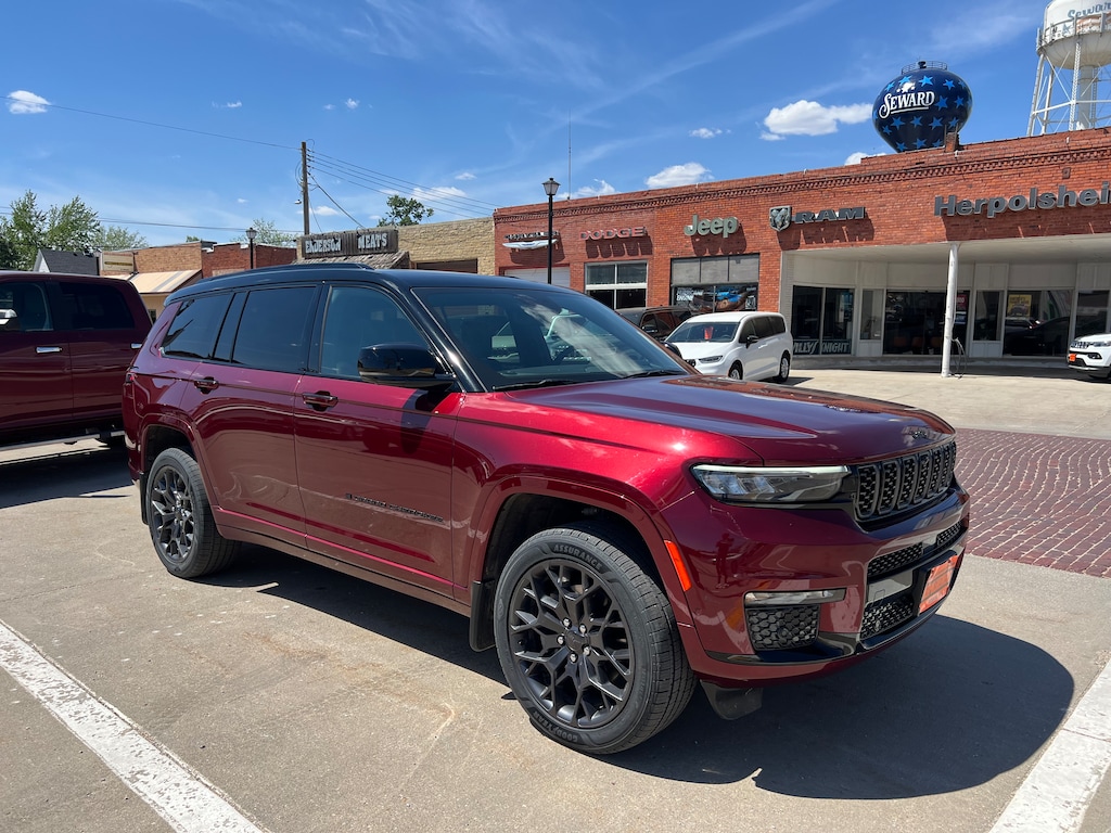Used 2023 Jeep Grand Cherokee L