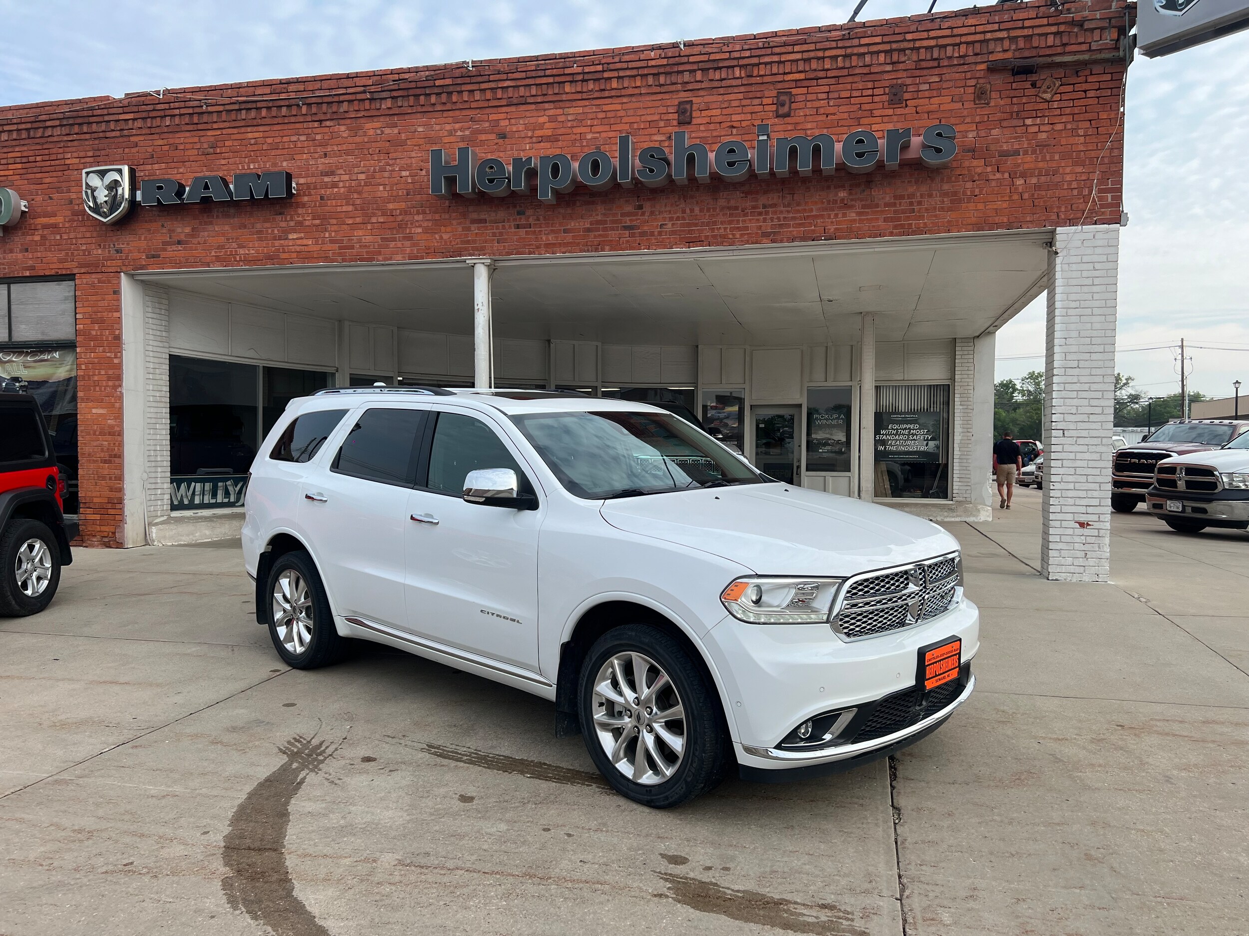 Used 2020 Dodge Durango Citadel with VIN 1C4SDJET6LC324742 for sale in Seward, NE