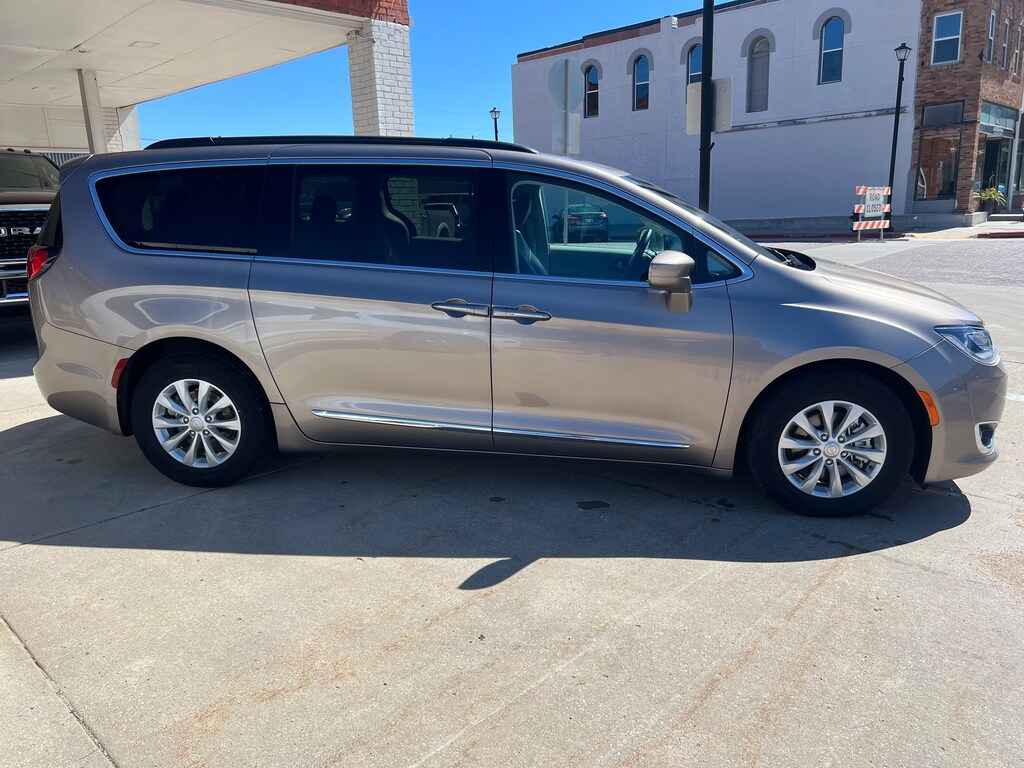 Used 2017 Chrysler Pacifica TouringL For Sale Seward NE