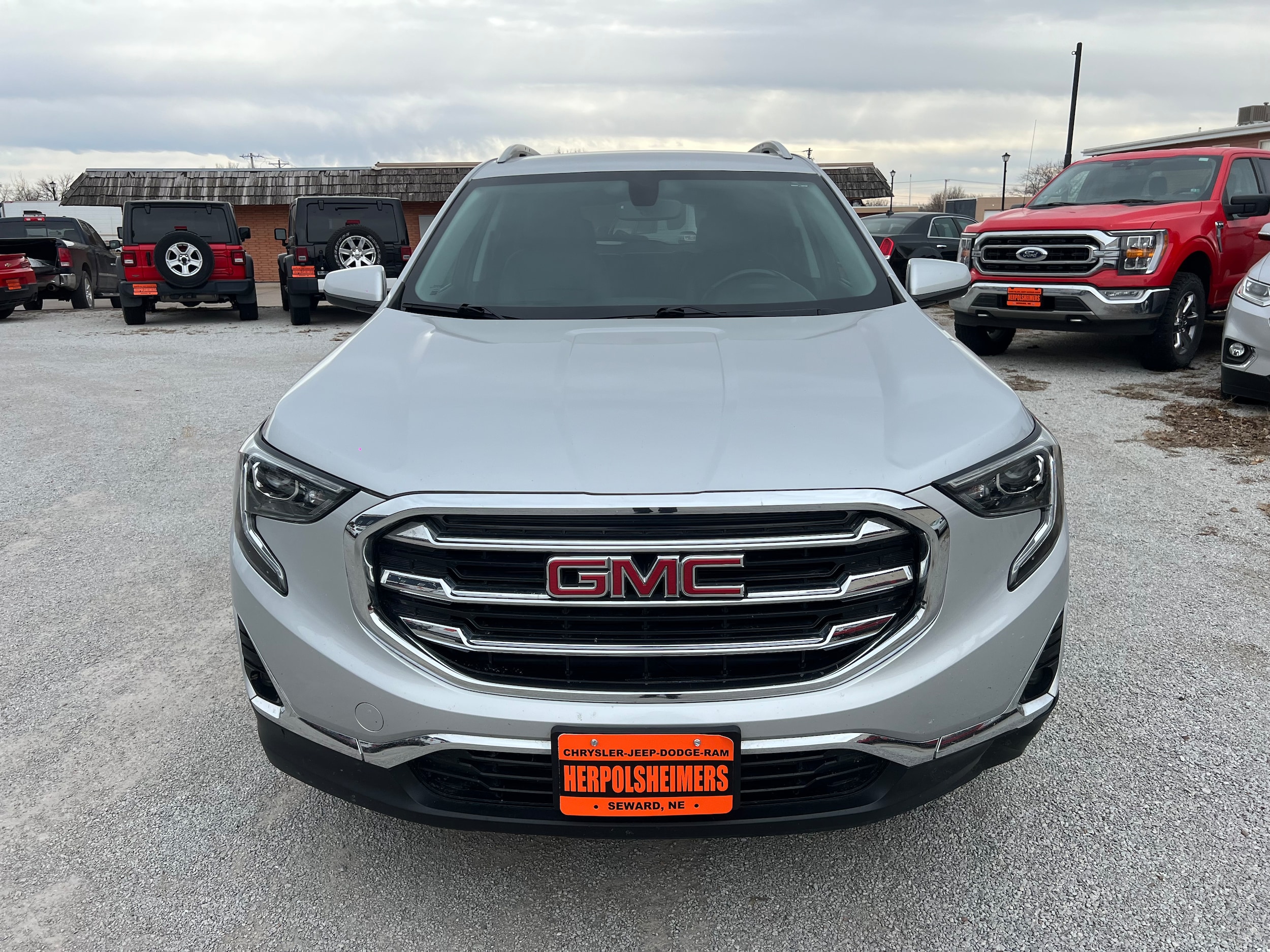 Used 2019 GMC Terrain SLT with VIN 3GKALVEX3KL308319 for sale in Seward, NE