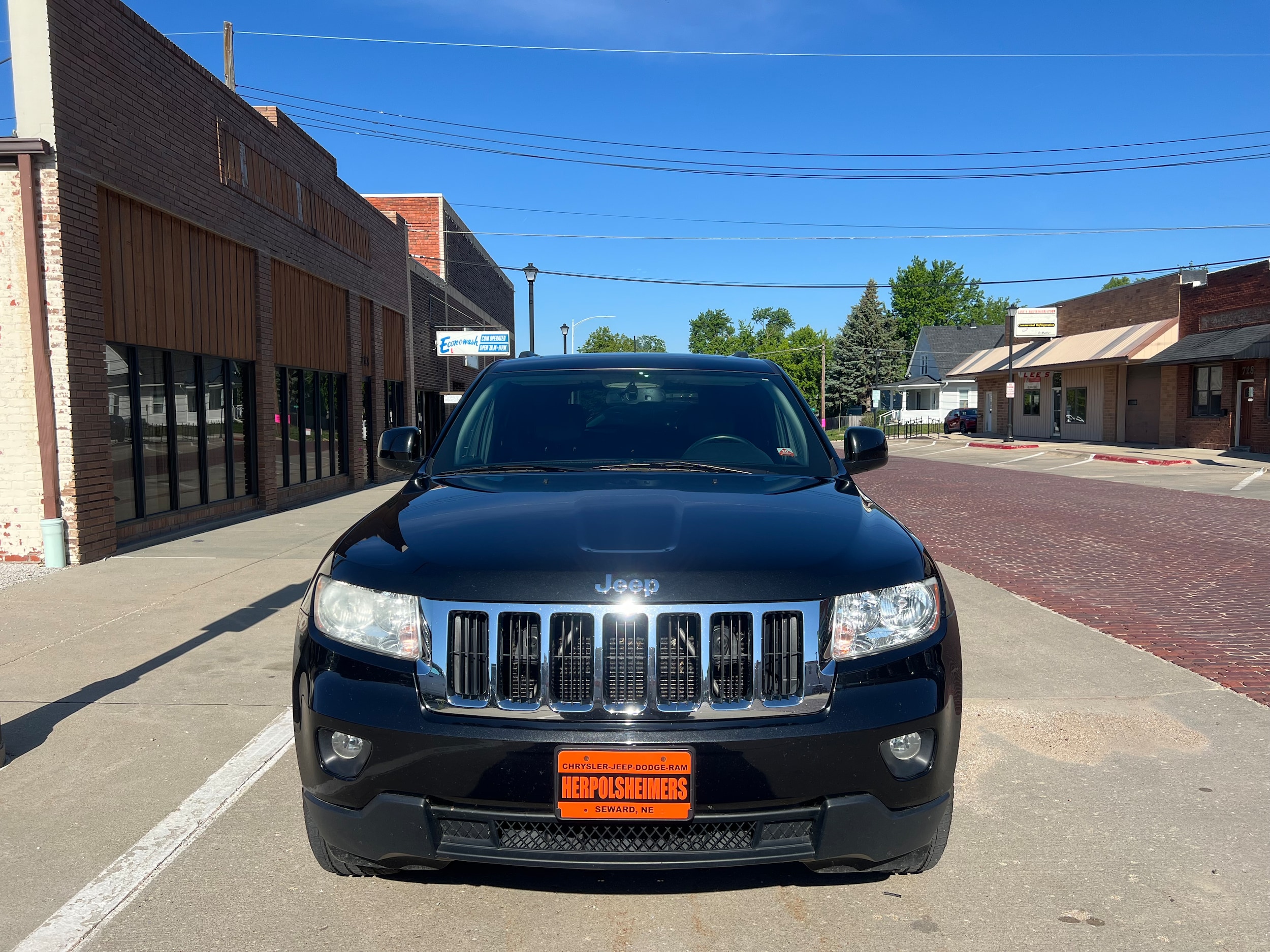 Used 2013 Jeep Grand Cherokee Laredo with VIN 1C4RJFAGXDC502831 for sale in Seward, NE